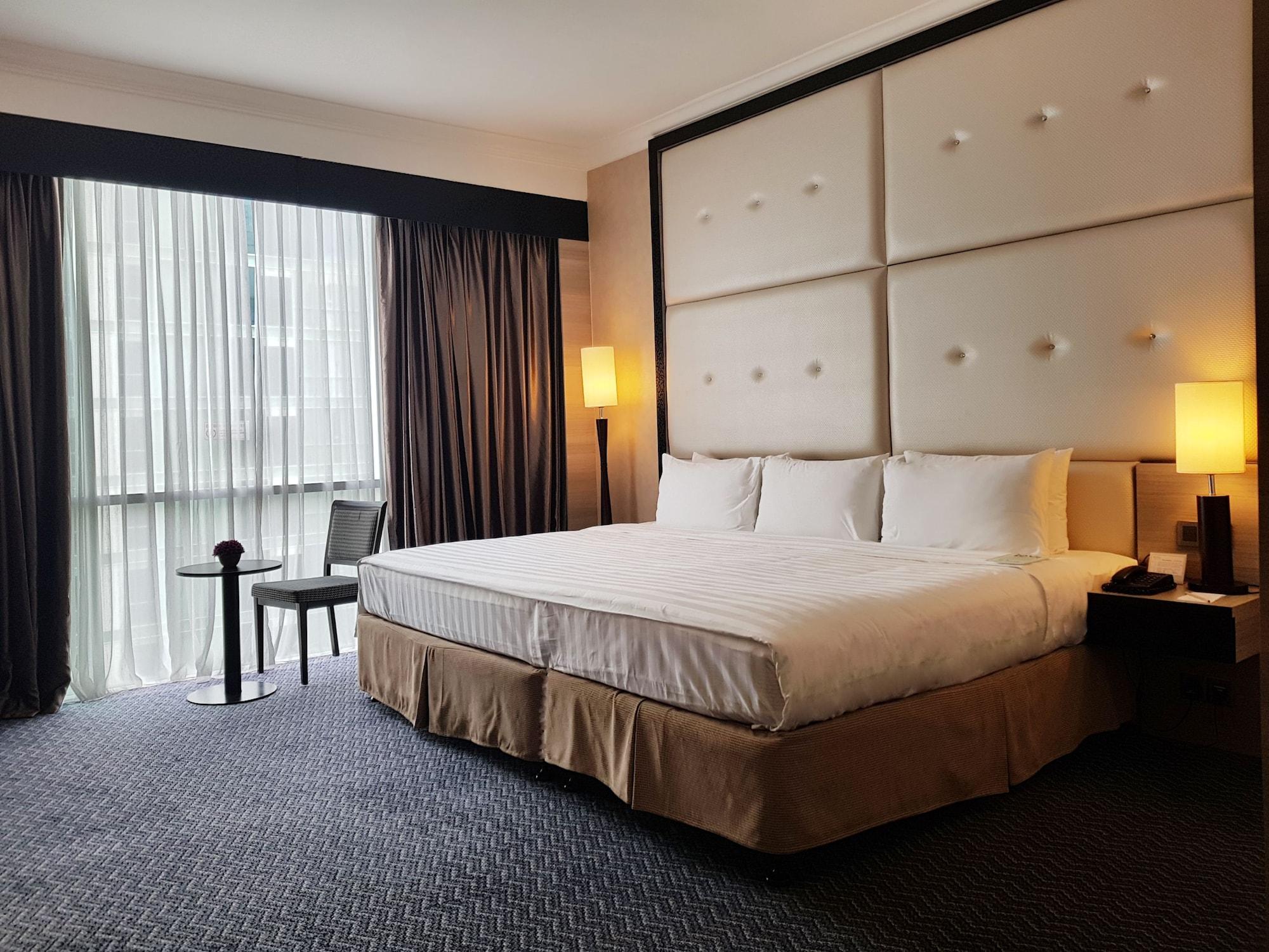 เคเอสแอล โฮเต็ลแอนด์รีสอร์ต Hotel ยะโฮร์บาห์รู ภายนอก รูปภาพ A room at the hotel