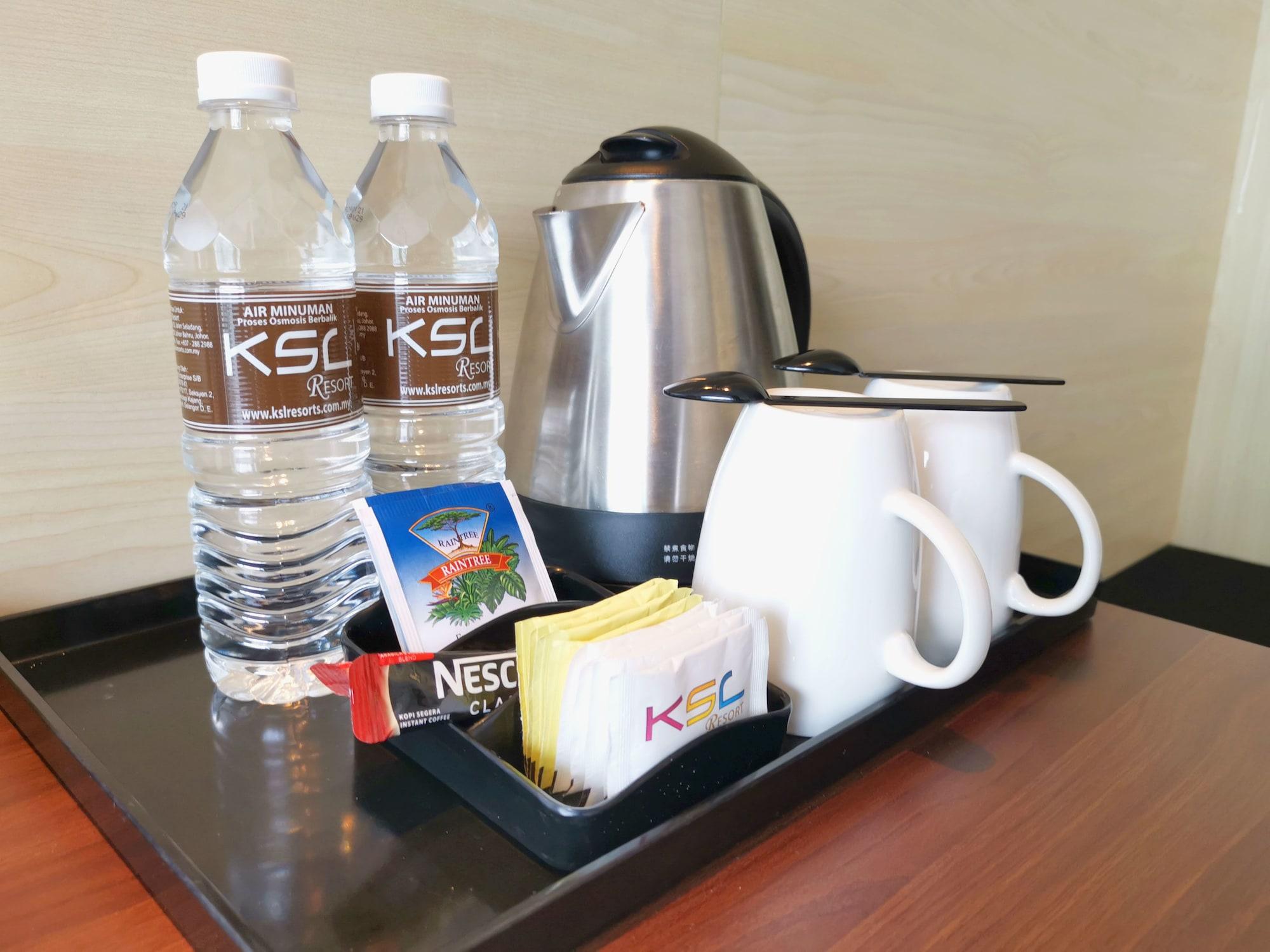 เคเอสแอล โฮเต็ลแอนด์รีสอร์ต Hotel ยะโฮร์บาห์รู ภายนอก รูปภาพ K-S-C water