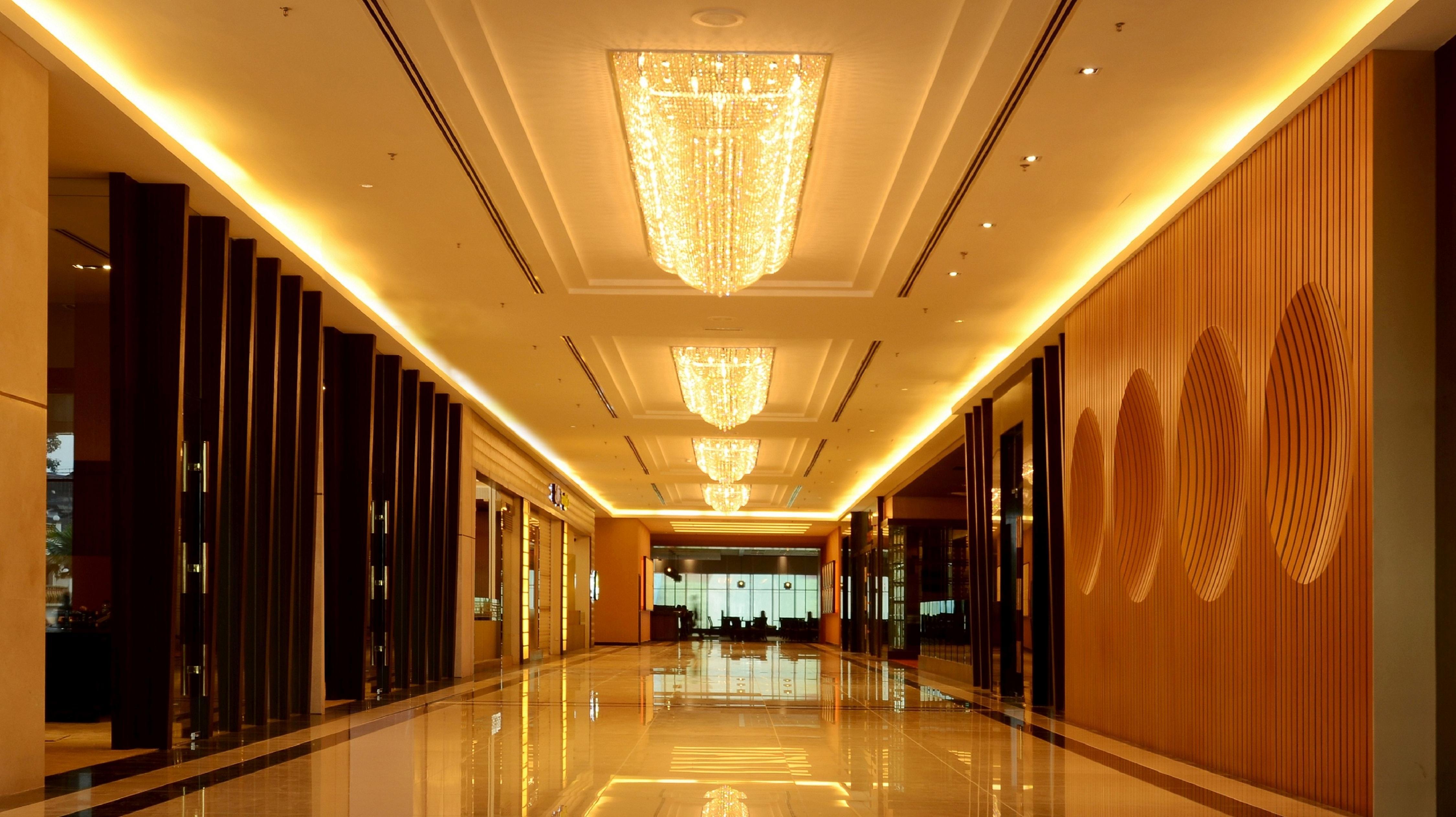 เคเอสแอล โฮเต็ลแอนด์รีสอร์ต Hotel ยะโฮร์บาห์รู ภายนอก รูปภาพ Interior of the hotel